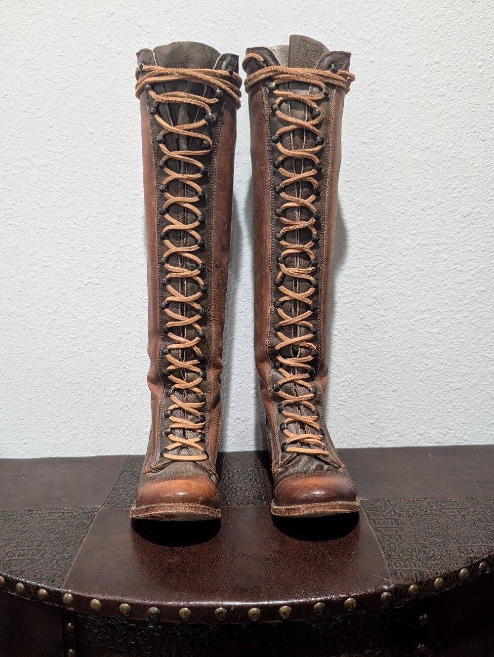 RARE Freebird Arlo Distressed Leather Lace-Up Over-The-Knee Boots Size 7 - Picture 12 of 16